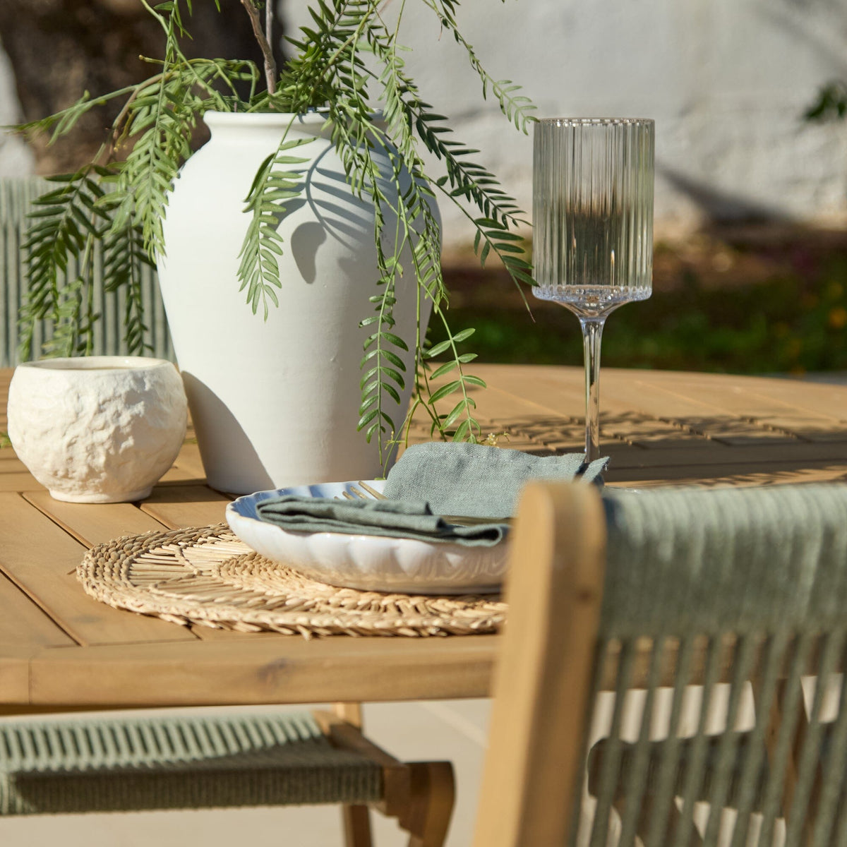 Ashby 8 Seater White Acacia Garden Dining Set with Cove Green Rope Chairs - 160cm — view 6