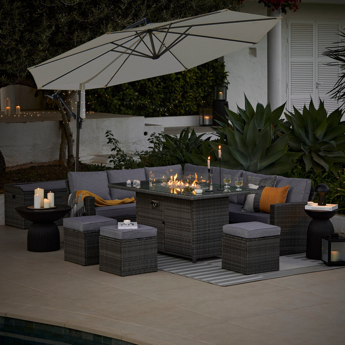 Aston 9 Seater Rattan Garden Corner Sofa Set with Cream Lean Over Parasol - Firepit - Grey — view 2