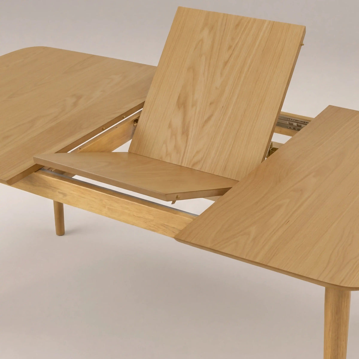 Montreux 6-8 Seat Rectangle Wooden Extendable Dining Table | Oak — view 5