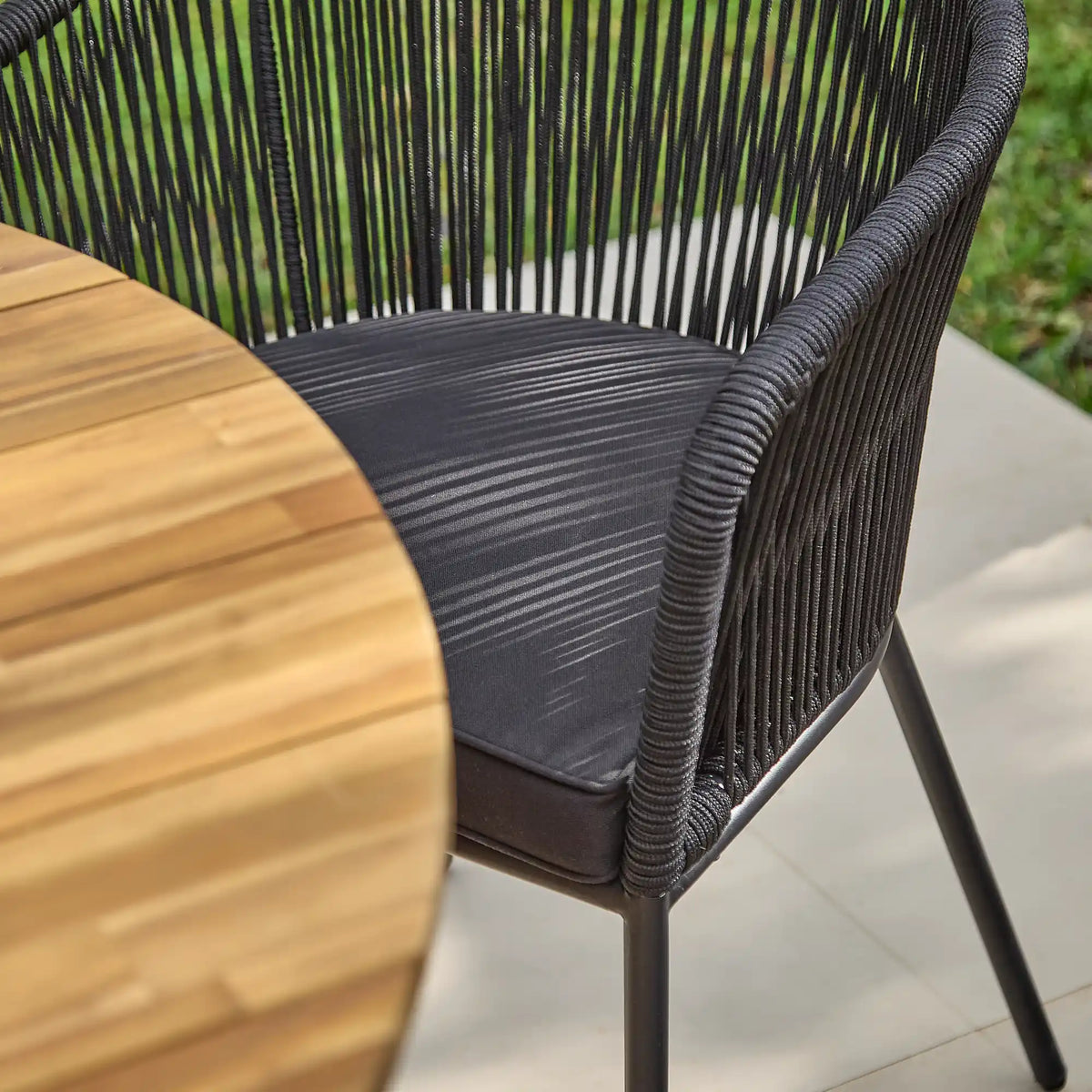 Willow 4 Seater Round Wooden Garden Dining Set - Hali Black Chairs — view 9