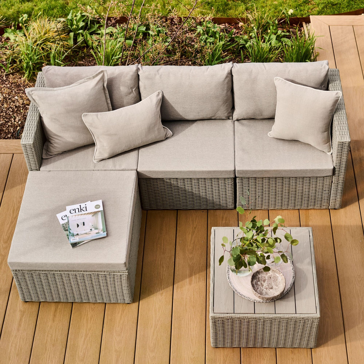 Weston 4 Seater Rattan Garden Corner Sofa Set - Light Grey with Stone Grey Cushions — view 4