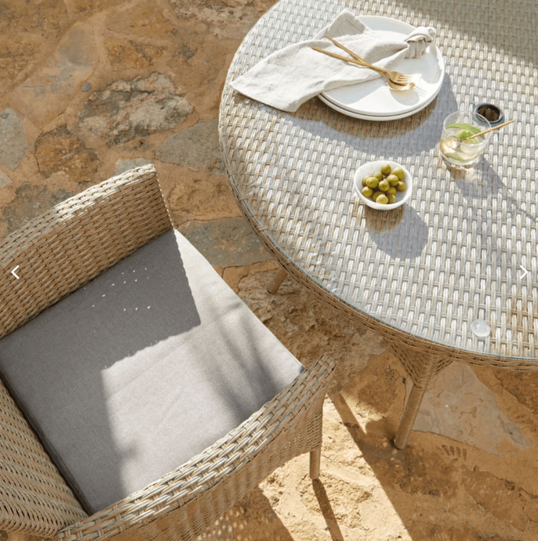 Kemble 6 Seater Rattan Round Garden Dining Table Set - Natural Brown — view 4