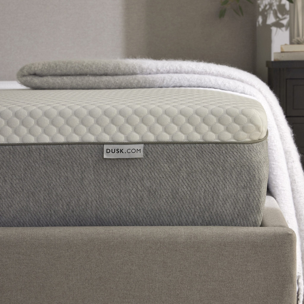 Memory Foam 2,000 Pocket Sprung Hybrid Mattress - Medium/Firm — view 4