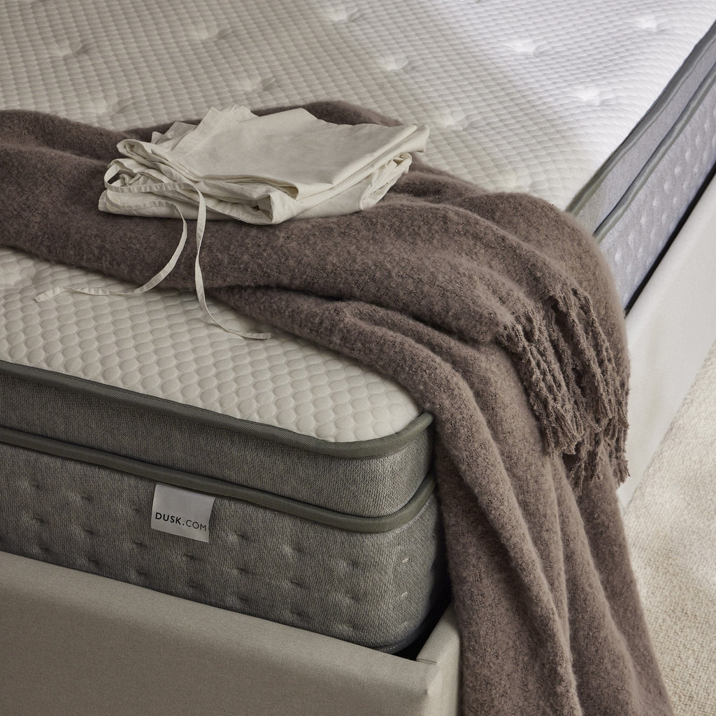 Memory Foam 4,000 Pocket Sprung Hybrid Mattress — view 4
