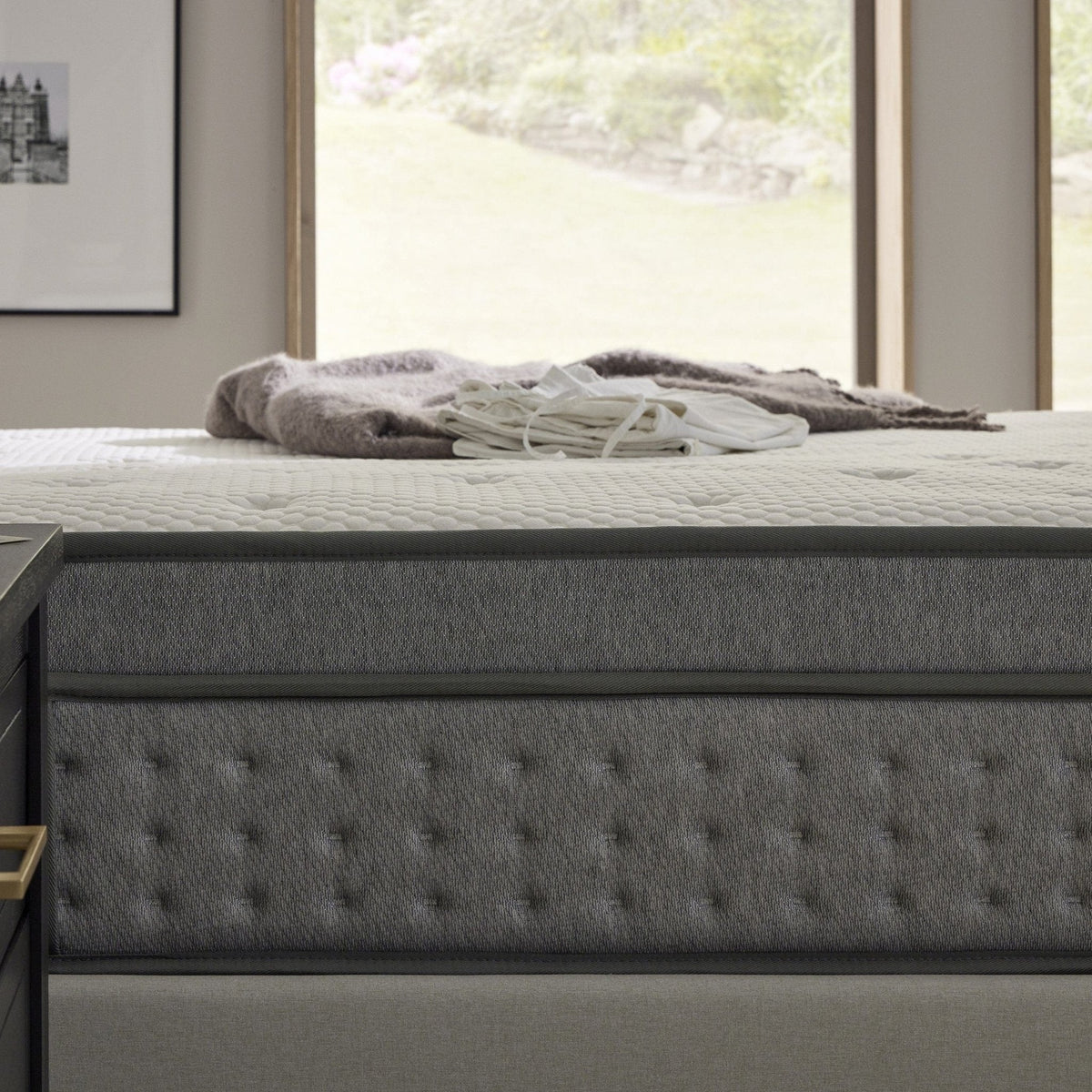 Memory Foam 4,000 Pocket Sprung Hybrid Mattress — view 5
